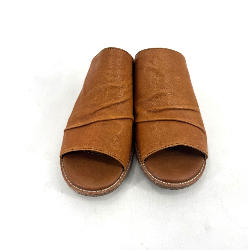 Sofft Women Brown Leather Ruched Slide Sandals Open Toe Mules Size 6.5M - Picture 3 of 5
